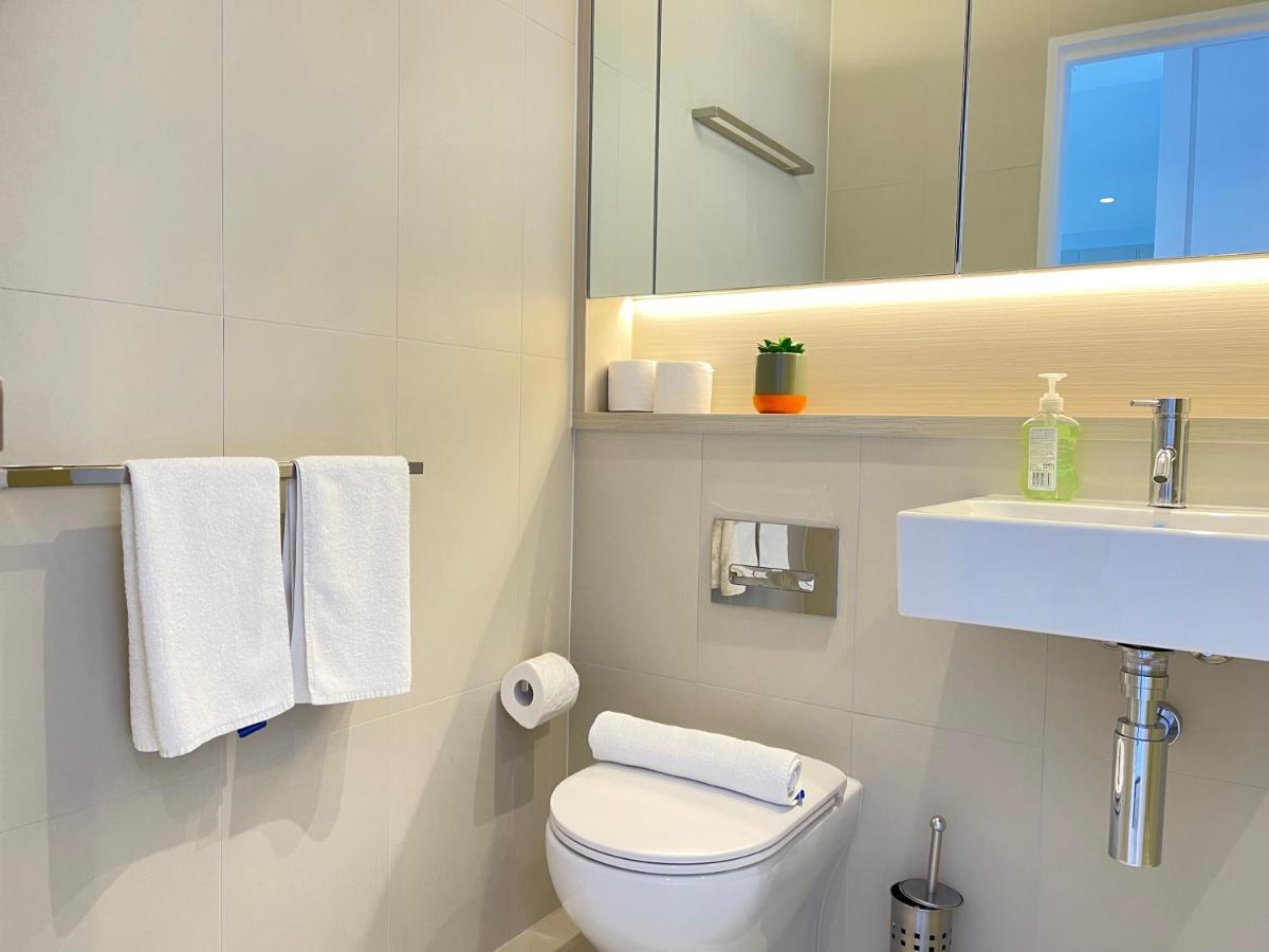 شقة Rest Skyhigh Melbourne Qtr Collection المظهر الخارجي الصورة